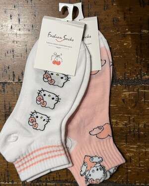 Fashion Socks Hello Kitty Pink and White Ankle Socks 2 Pairs Size 36-41